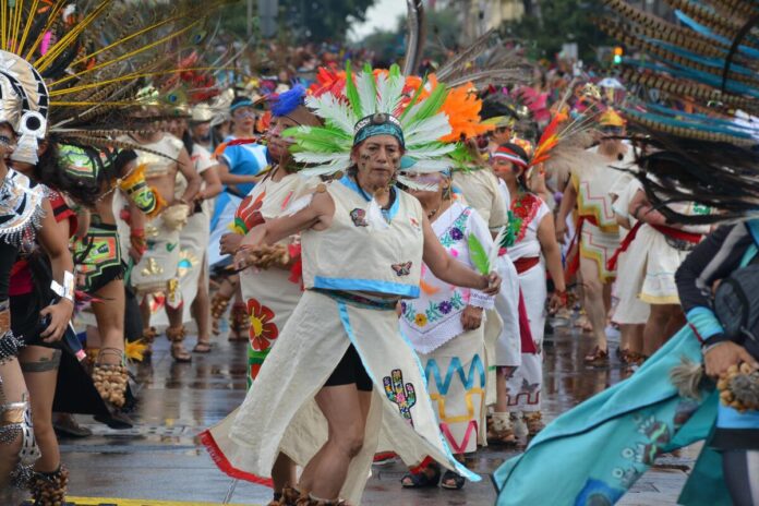 https://globonoticiasyucatan.com/conmemoran-700-anos-de-tenochtitlan-con-danza-prehispanica-en-el-zocalo-globo-noticias-yucatan/