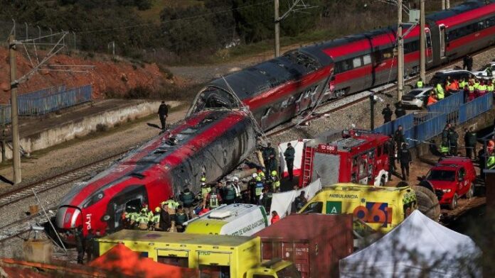 https://globonoticiasyucatan.com/choque-de-trenes-de-alta-velocidad-en-espana-provoca-decenas-de-victimas-globo-noticias-yucatan/